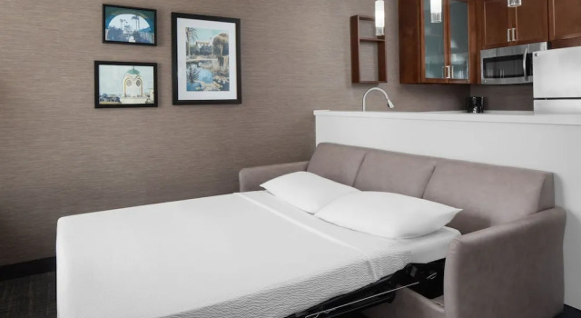 Номер Standard с видом на бассейн Residence Inn Tustin Orange County
