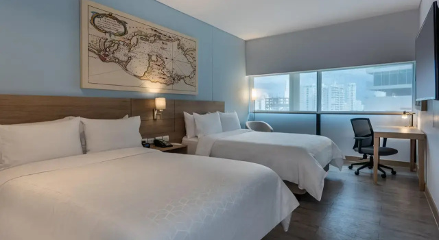 Четырёхместный номер Standard Holiday Inn Express Cartagena Manga by IHG