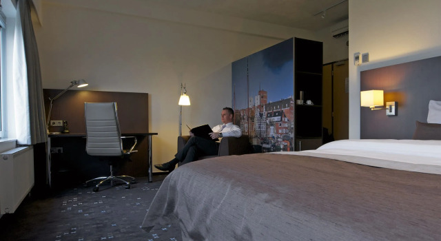 Flonk Hotel Groningen Zuid, BW Signature Collection