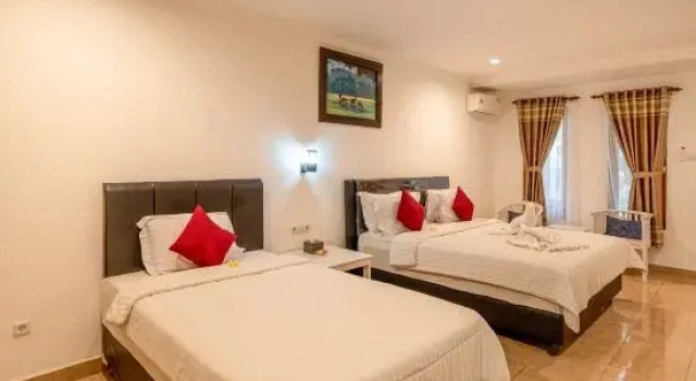 Двухместный люкс с видом на бассейн Grand Melka Hotel