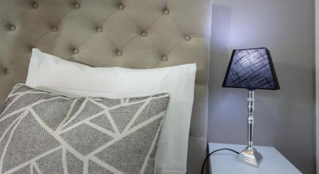 Havuz manzaralı Standart üç kişilik oda Hôtel Saint Geniès