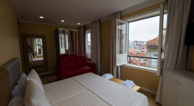 Hotel Privatti, Забронировать Отель Отели Порту 3 звезды, рядом с Сандеман Селларс, 3*