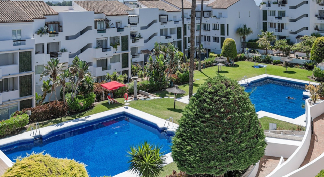 Tenis - Bright Bel-air Flat 2 Beds, 3 Terraces, Забронировать Апартаменты/квартира Апартаменты Эстепона, рядом с Теннисный корт Bel Air, Апартаменты/квартира