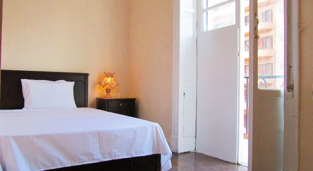 Traveler's House Hotel