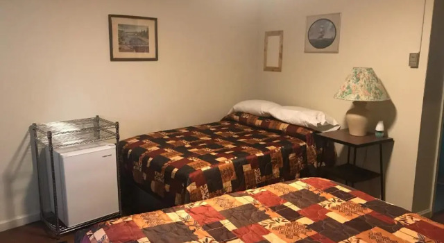 Номер Economy Evergreen Motel
