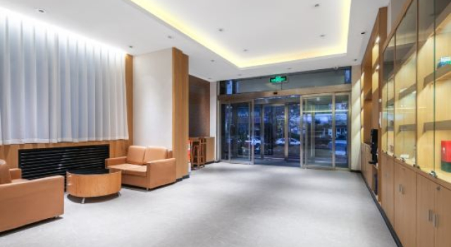 LE JU Hotel (Zhengzhou Zhongzhou Avenue Zhongyuan International Exhibition Center), Rezervovat Hotel Čeng-čou Henan