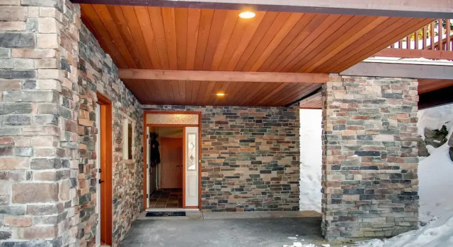 385 Moonshine Crescent by Okanagan Premier, Book Apartment Apartments in Beaverdell, Apartment