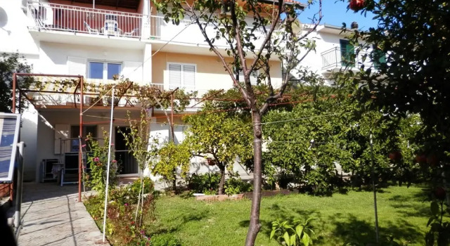 Apartments Zuljevic, Забронировать Апартаменты/квартира Рогозница Шибенско-Книнская жупания