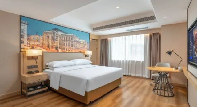 Люкс Vienna International Hotel (Chengdu Chunxi Road Taikoo Li Branch)