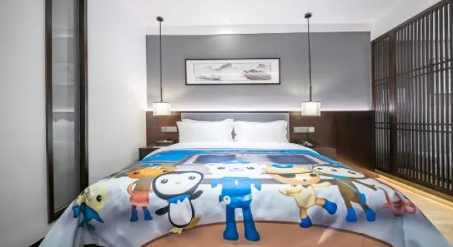 Семейный тент QIANNA HOTEL (Zhenghong City Provincial People's Hospital)