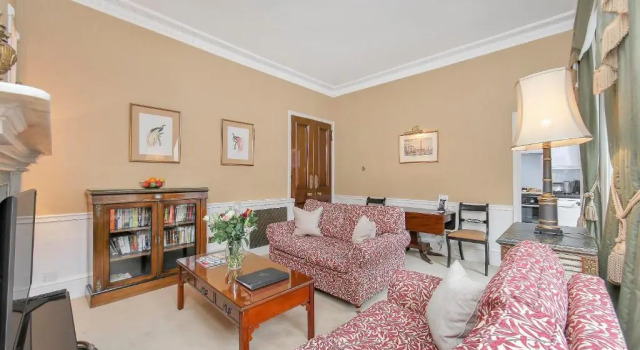 Апартаменты 10 Curzon Street by Mansley