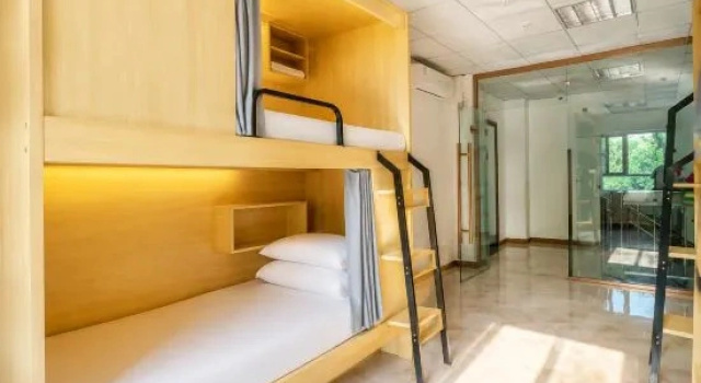 Кровать в общем номере (мужской номер) Xitu Youban Hostel