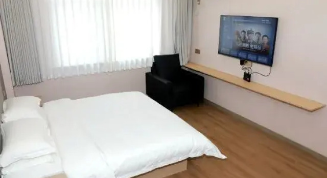 Люкс Business Keyuan Homestay (Henan University of Science and Technology)