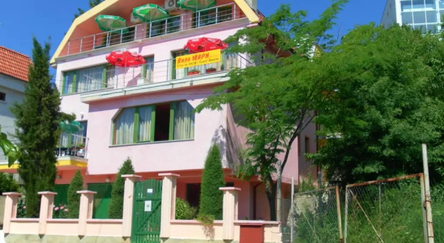 Villa Mari Guest Rooms