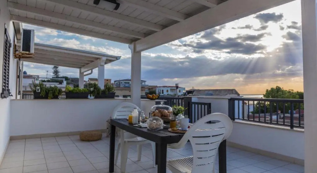 Апартаменты MareinSicilia: Appartamenti Larica