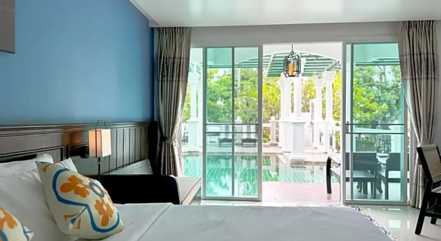 Двухместный номер Pool Access Grand Supicha City Hotel
