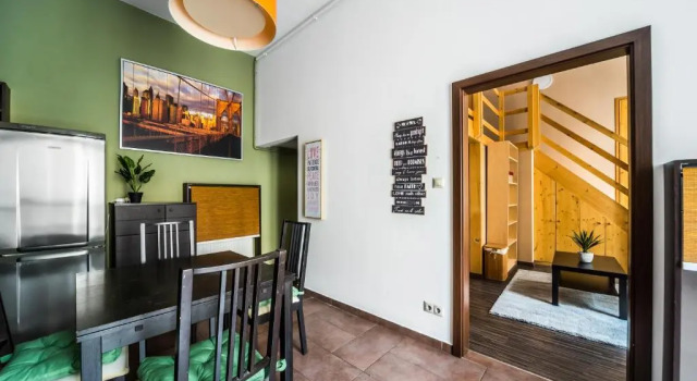 Апартаменты Oktogon 4 Entire Aircon Apartment