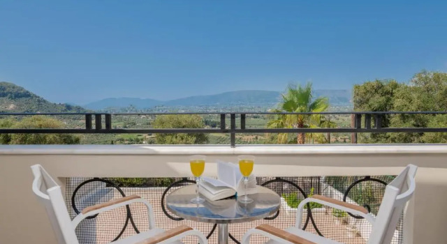 Вилла Frido Luxury Villa with Jacuzzi