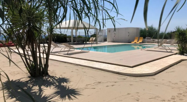 Коттедж с 2 комнатами Residence Giglio di mare 2