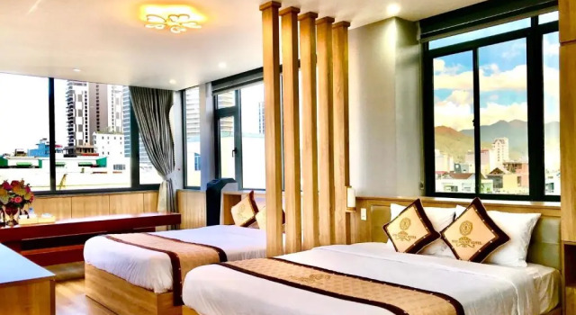 Номер Deluxe Ruby Luxury Hotel