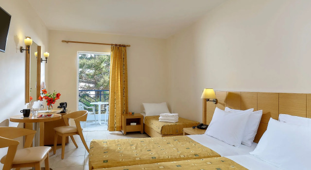 Номер Standard с видом на сад Astir Beach Hotel