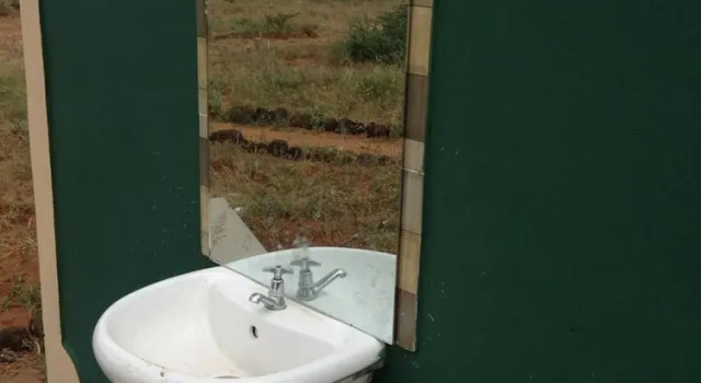 Номер Standard Amanya Tent Sleeps 2 with Mt Views