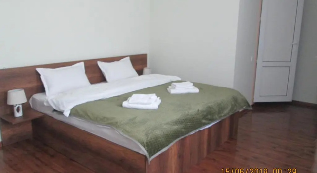 Guesthouse Elli & Cottages, Prenota Hotel Hotel a Mtkheta-Mtianeti con parcheggio, Parcheggio