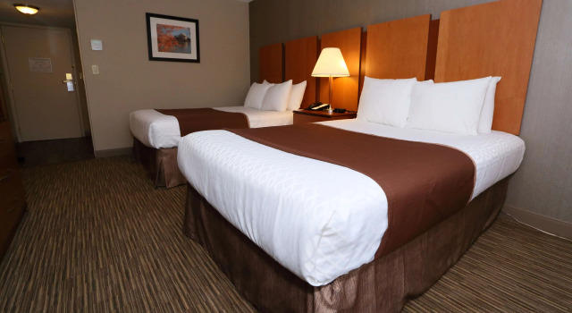 Четырёхместный номер Standard Best Western La Plata Inn