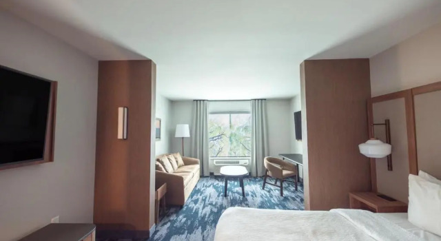 Люкс Fairfield Inn & Suites by Marriott Kingsport
