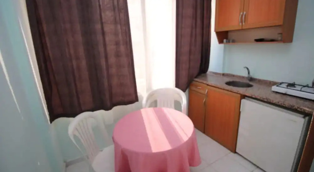 Luksusowy pokój i balkonem La Casa Pansiyon