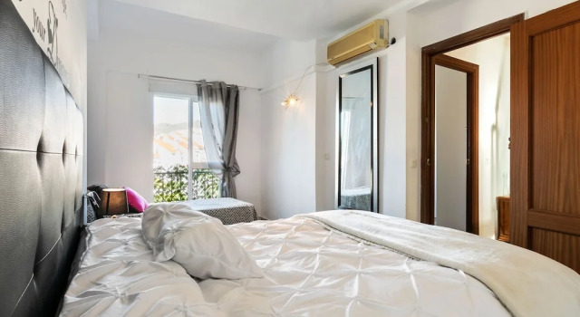 Modern Holiday Home in Benajarafe With Swimming Pool