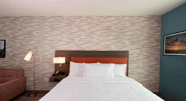 Шестиместный люкс Home2 Suites by Hilton Riverside March Air Force Base