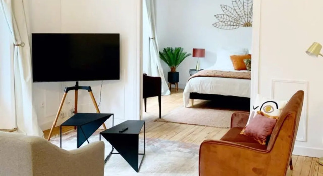 Bel appartment 2 chambres Hyper Centre Ville, Забронировать Отель Отели Finistère с парковкой, Парковка