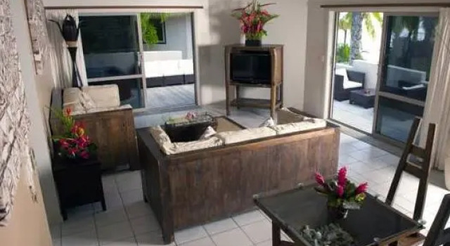 Villa frente a la playa Crown Beach Resort & Spa
