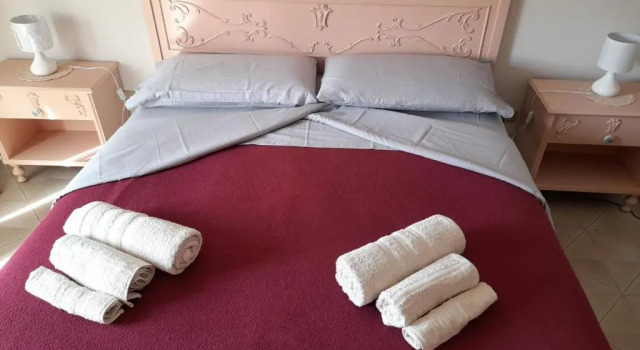 Margherita's Nest by the sea With Birds Song, Book Apartment Hotels in Sicily with Parking, Parking