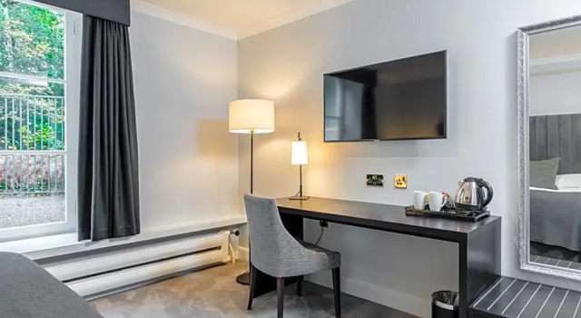 Номер Deluxe Gorse Hill Hotel