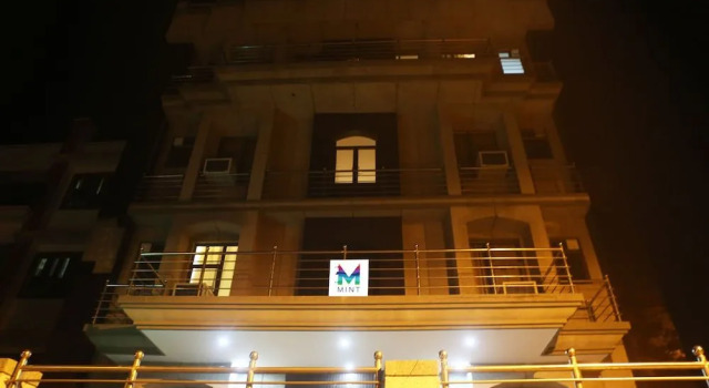 Mint City Center Suites