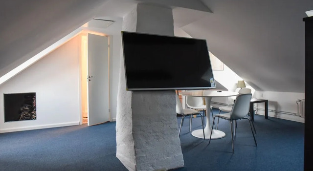 Studio Apartment in Christianshavn, Забронировать Апартаменты/квартира Кристиансхавн Копенгаген, рядом с Марморкиркен (Мраморная церковь)