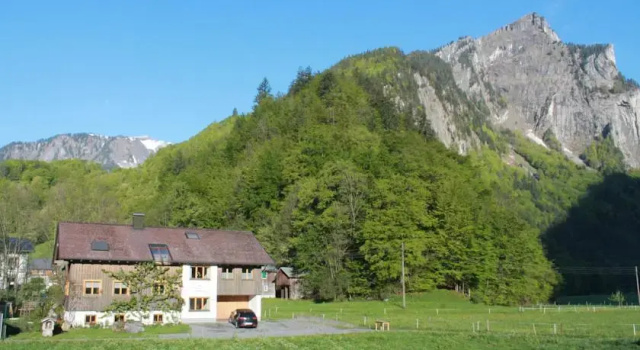 Ferienwohnungen Sutter, Book Apartment Hotels in Vorarlberg with Parking, Parking