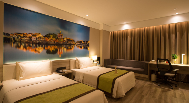 Отель Atour (Suzhou Jinjihu Expo Center)