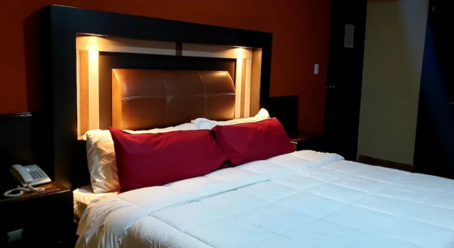Номер Premium Hotel Murillo Plaza