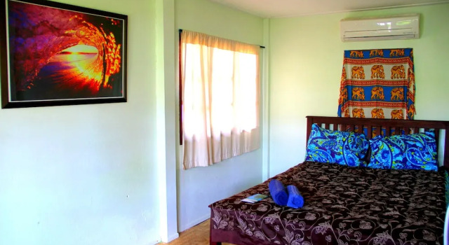 Двухместное бунгало Deluxe с балконом и с видом на море The Boardroom Beach Bungalows