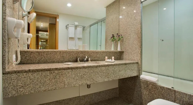 Трёхместный номер Standard Royal Rio Palace Hotel