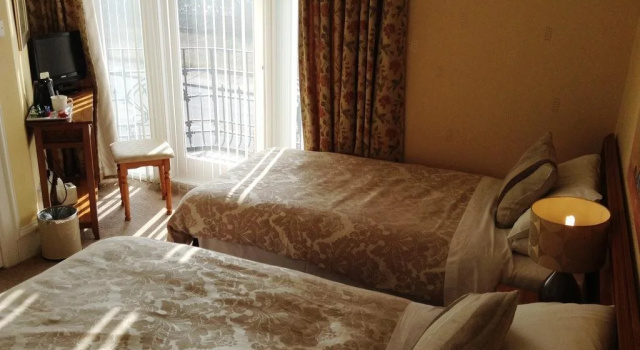 Aberlaw Guest House, Забронировать Гостевой дом Гостевые дома Данди, рядом с The Fun Factory, Гостевой дом