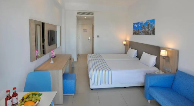Семейный номер Superior Nissiana Hotel & Bungalows