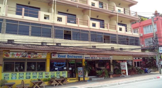 Mr.Mac's Place