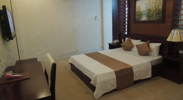 Tay Nam Hotel