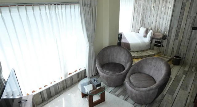 Famille suite De Glance Hotel