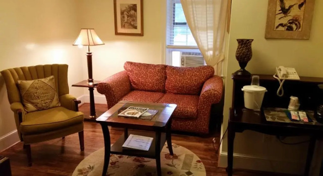 Двухместный люкс Deluxe The Country Inn of Berkeley Springs