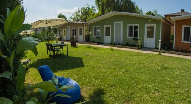 Sapanca Bungalow, Varaa Hotelli Hotellit Marmara-alue pysäköinnillä, Pysäköinti